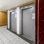 Neves - Location: Pour 4 Personnes Dans Un Quartier Anime