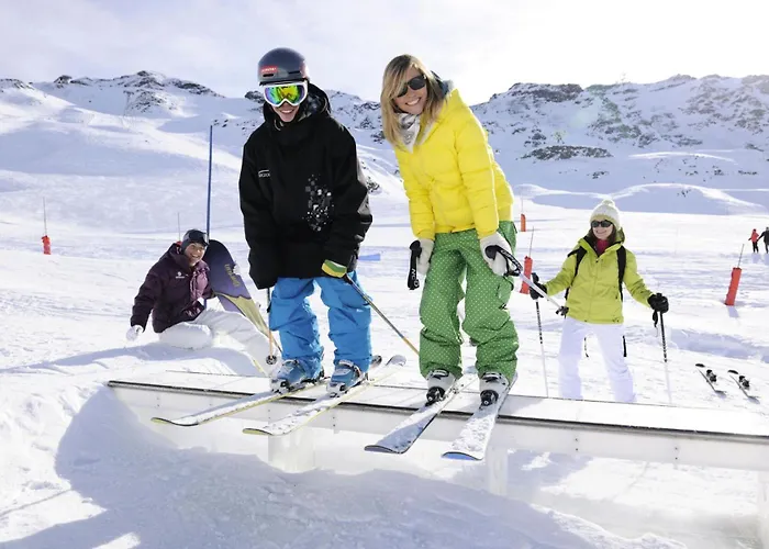 Daire Neves - Location: Pour 4 Personnes Dans Un Quartier Anime *