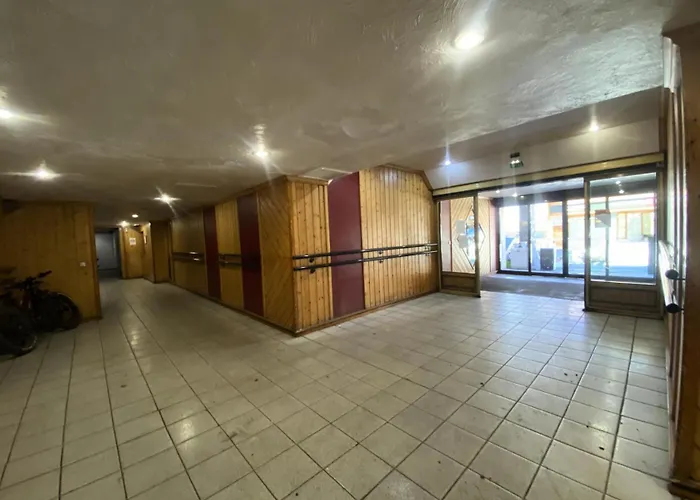 Daire Neves - Location: Pour 4 Personnes Dans Un Quartier Anime Val Thorens