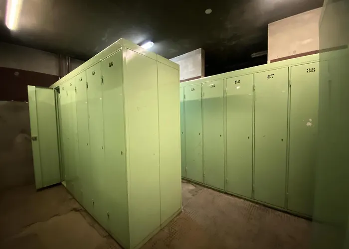 Neves - Location: Pour 4 Personnes Dans Un Quartier Anime Val Thorens