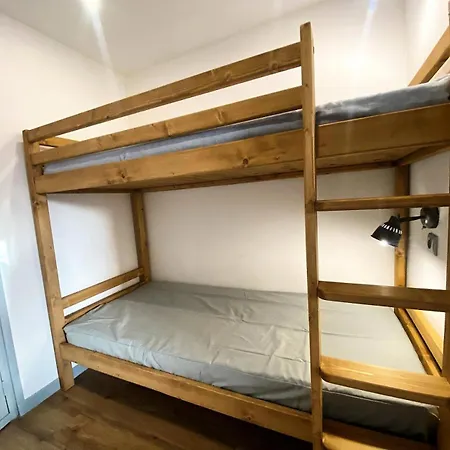 Neves - Location: Pour 4 Personnes Dans Un Quartier Anime 아파트 발토랑스