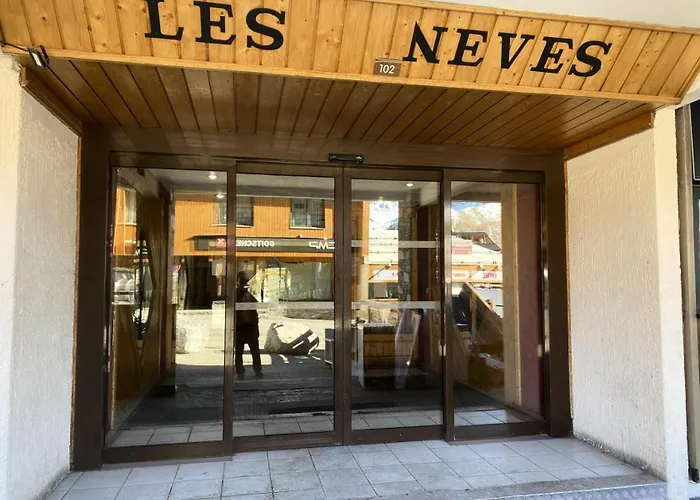 Daire Neves - Location: Pour 4 Personnes Dans Un Quartier Anime Val Thorens